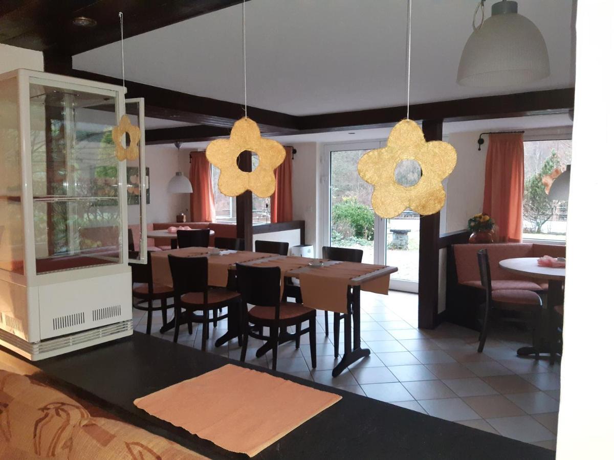 Gasthof Pension&ferienhaus Latröpchen 3*